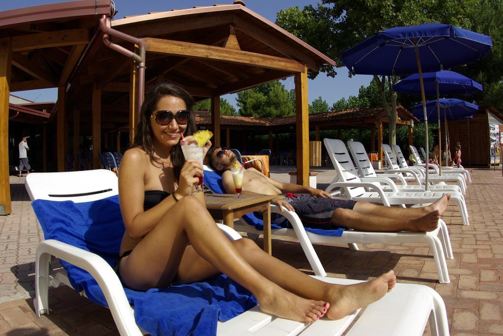 Villaggio Albatros Resort เลซีนา ภายนอก รูปภาพ