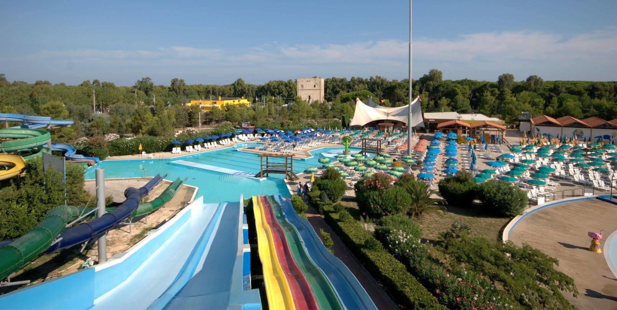 Villaggio Albatros Resort เลซีนา ภายนอก รูปภาพ